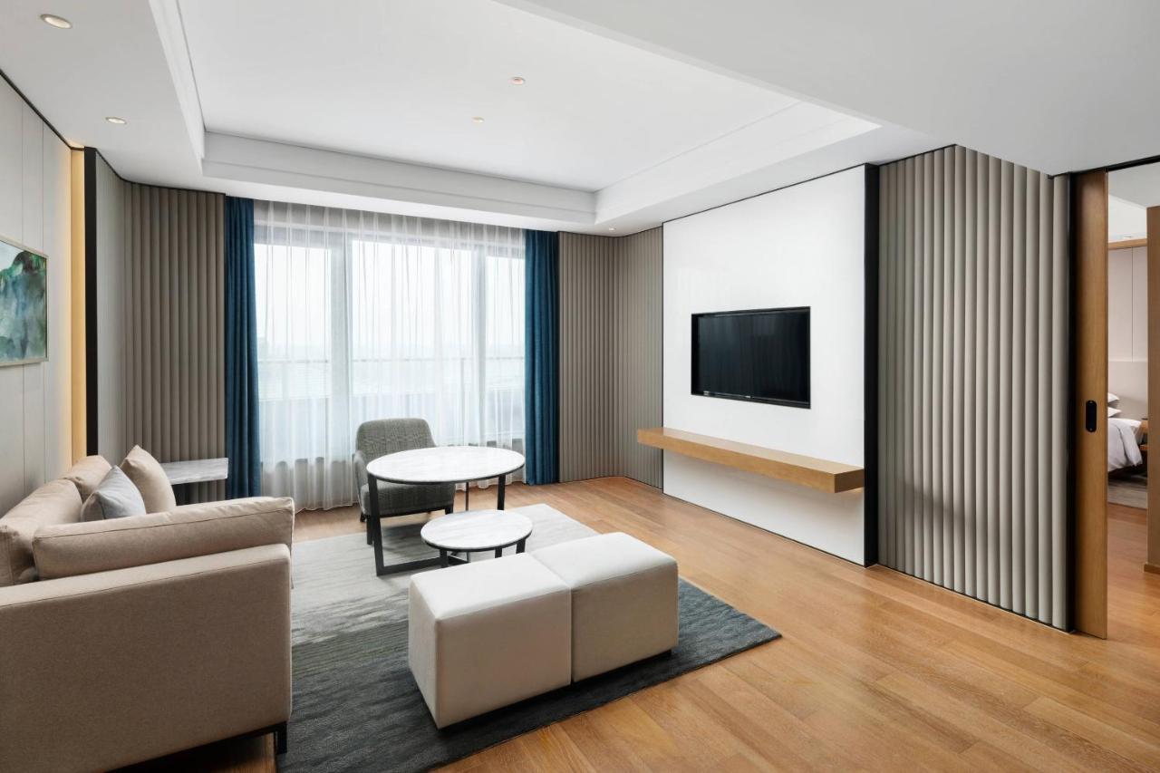 Courtyard By Marriott Hangzhou West Exteriér fotografie